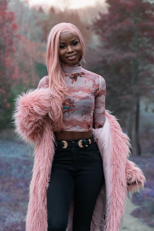 Beautiful pink color wigs for black women.